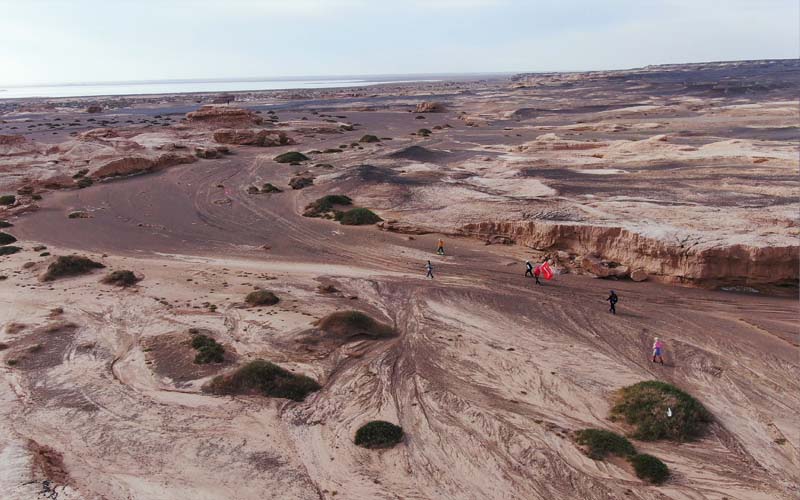 戈壁徒步,公司團(tuán)建徒步,徒步旅行,敦煌徒步